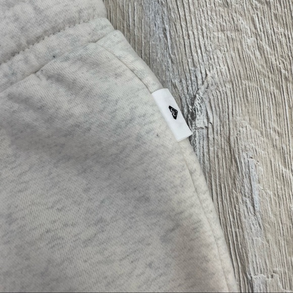 Roxy Cargo Sweatpants - Picture 8 of 12